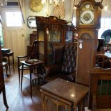 Trifle-worth Antiques(トライフルワース アンティークス)