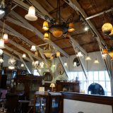 愛され続ける英国アンティーク