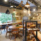 SOLID FURNITURE STORE(ソリッド ファニチャー ストア)