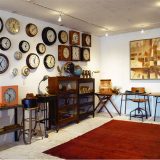 アンティークから彩る 壁面インテリア