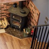 新しいのに懐かしい 暖炉が似合うリノベーション